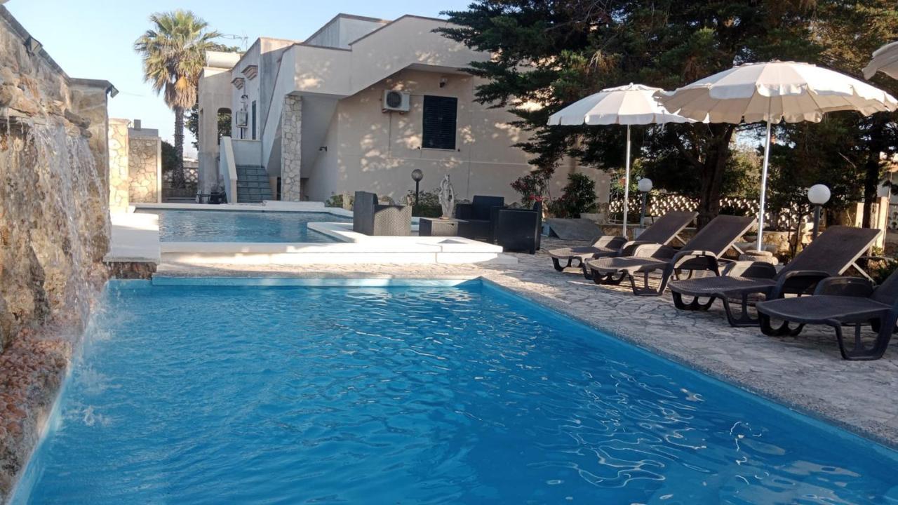 Alloggio In Villa Cristina B&B Gallipoli Bagian luar foto