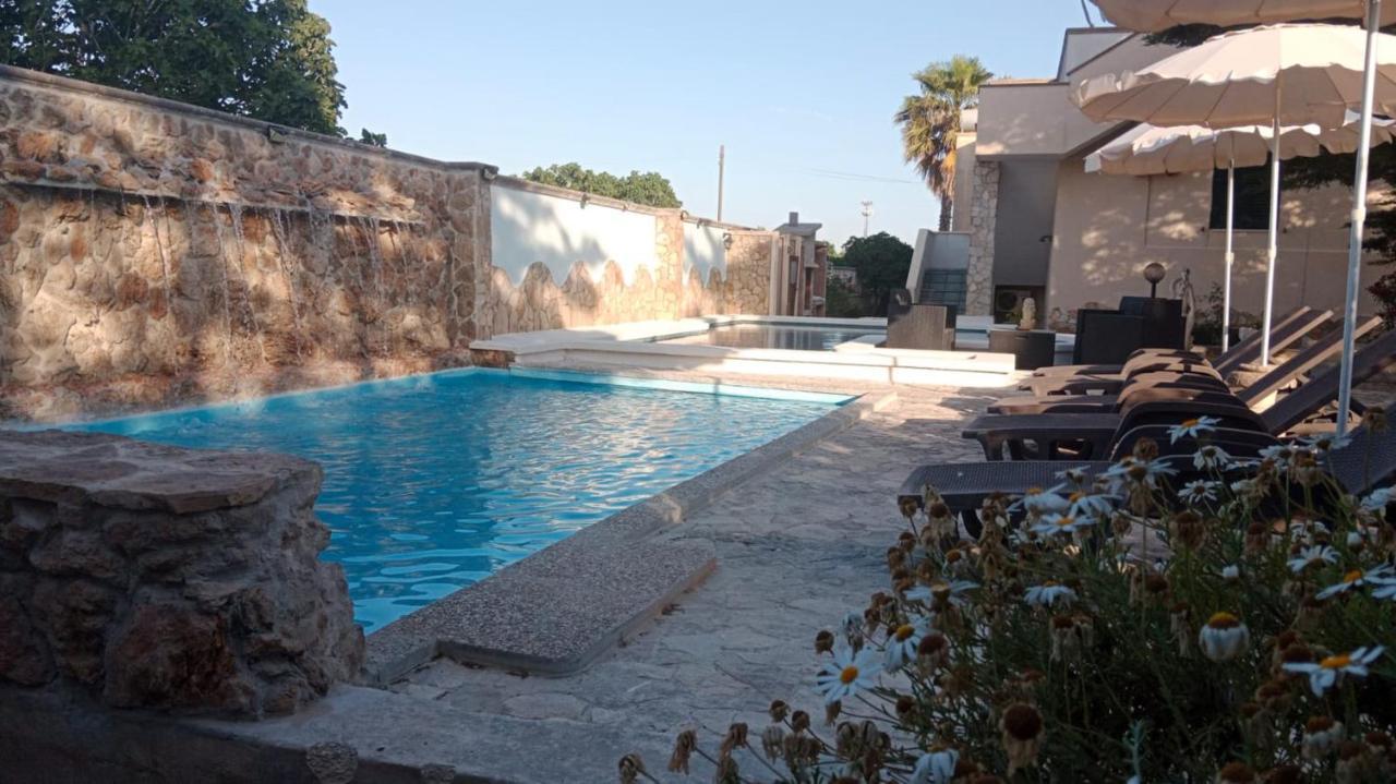 Alloggio In Villa Cristina B&B Gallipoli Bagian luar foto