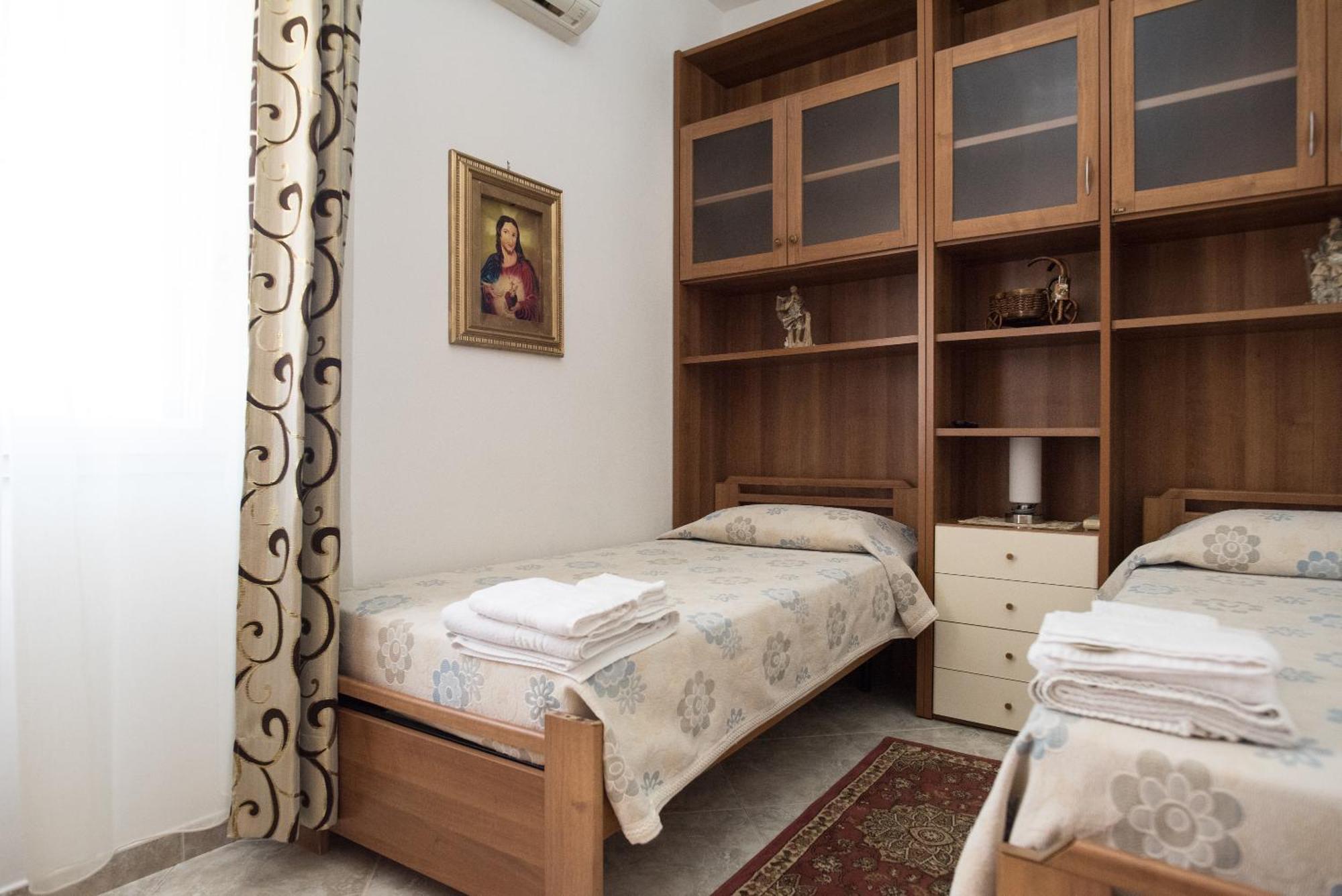 Alloggio In Villa Cristina B&B Gallipoli Bagian luar foto