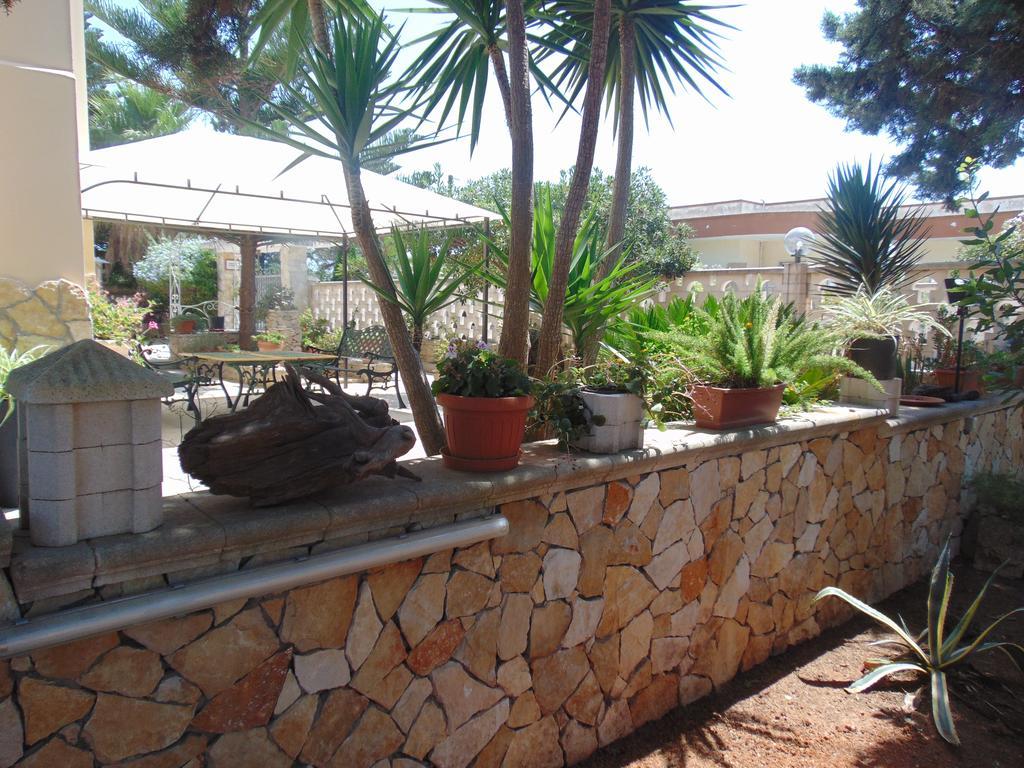 Alloggio In Villa Cristina B&B Gallipoli Bagian luar foto